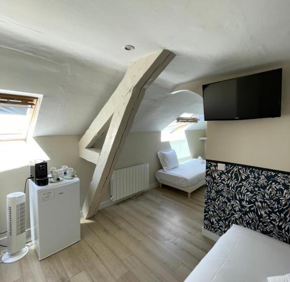 Четырехместный Номер Стандарт, Les Embruns