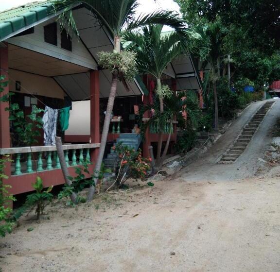 스탠다드 방갈로, Modern Resort