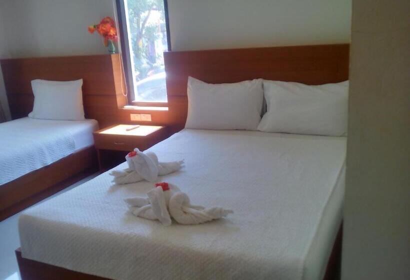 스탠다드 트리플 룸, Modern Resort