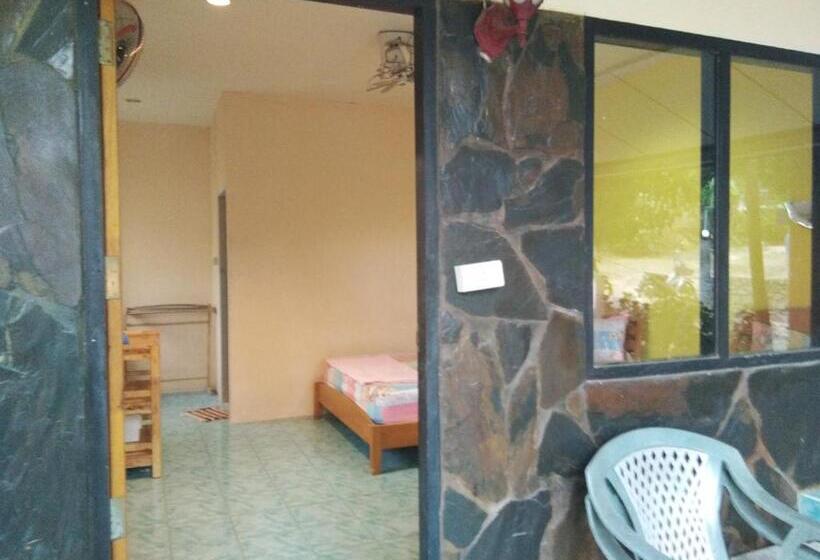 스탠다드 방갈로, Modern Resort