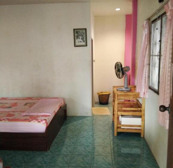 스탠다드 방갈로, Modern Resort