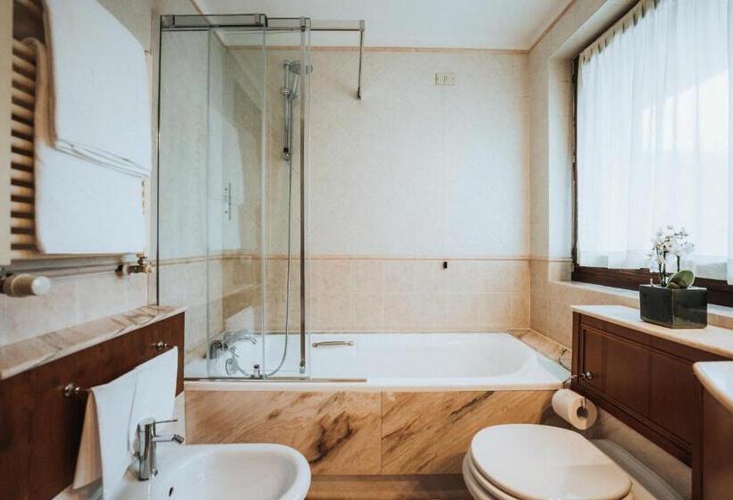 غرفة كلاسيكية, Qc Termemontebianco