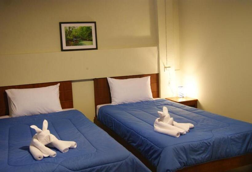 스탠다드 룸, The City House