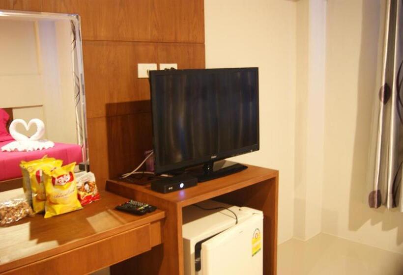 스탠다드 룸, The City House