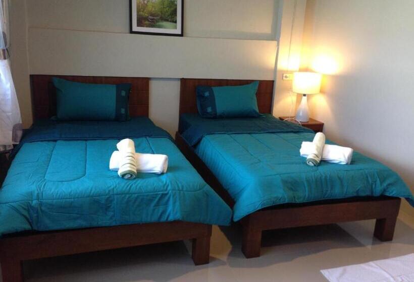 스탠다드 룸, The City House