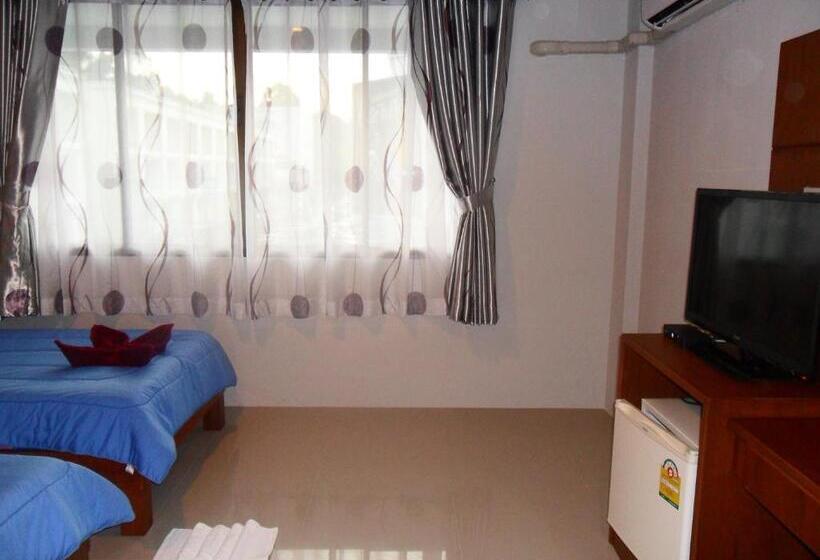 스탠다드 룸, The City House