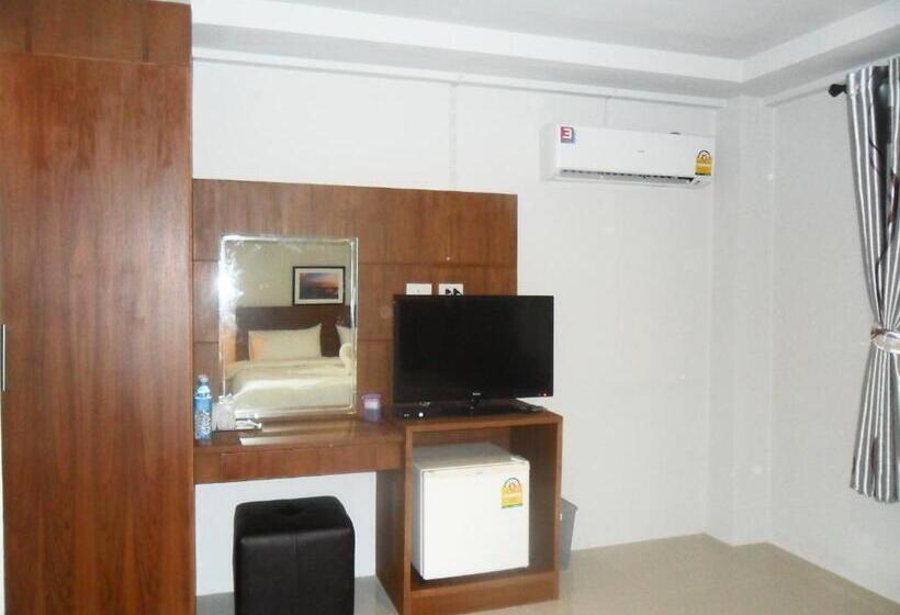 스탠다드 룸, The City House