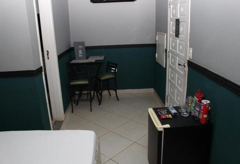 سوییت اجرایی, Exótico Prime Motel