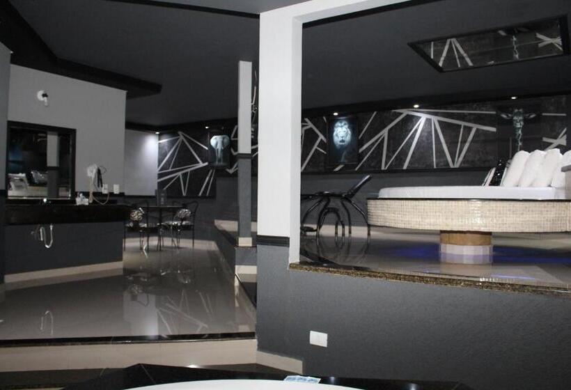 سوئیت با وان آب گرم, Exótico Prime Motel