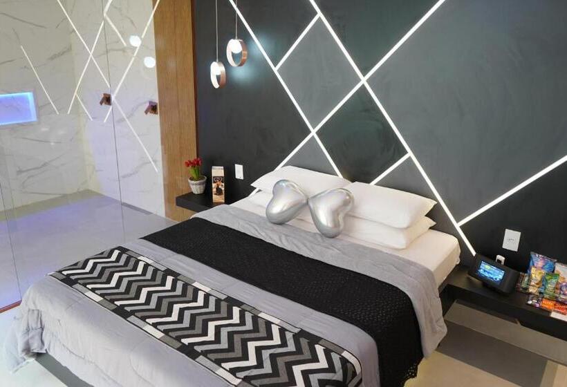 سوئیت پرزیدنت, Exótico Prime Motel