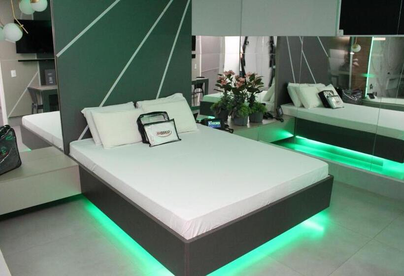 سوییت لوکس, Exótico Prime Motel