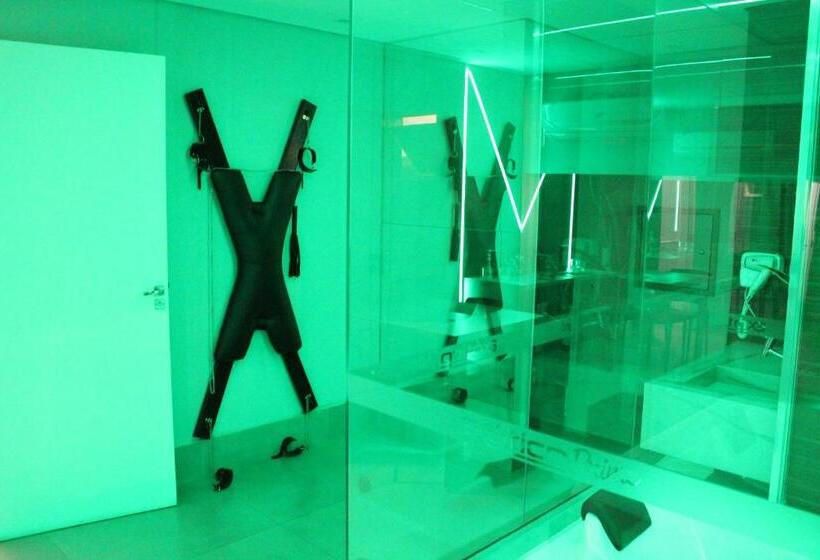 سوییت لوکس, Exótico Prime Motel