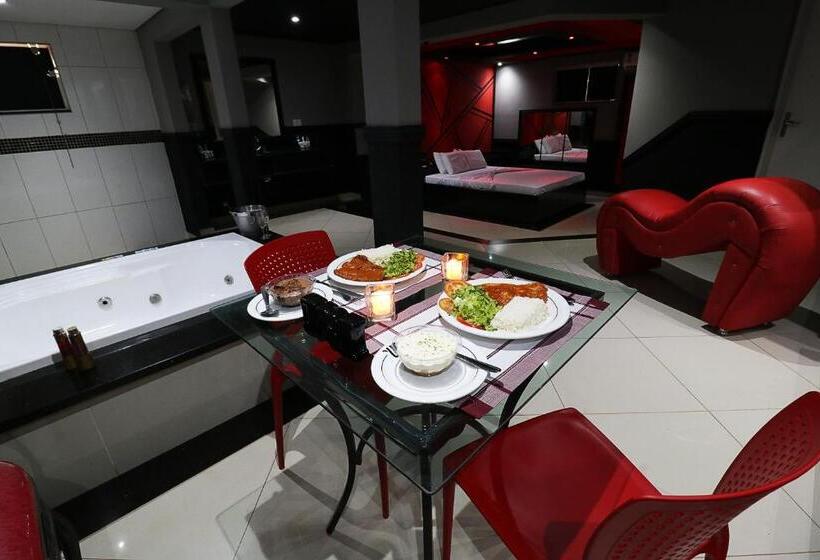 سوییت با استخر, Exótico Prime Motel