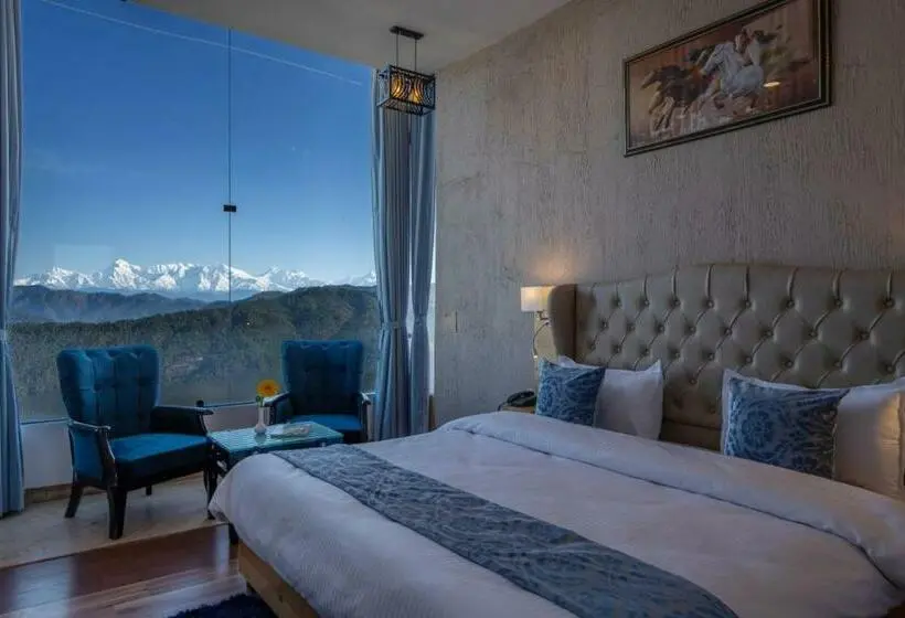 キングサイズベッドのスタンダードルーム, Binsar Eco Resort, Binsar   Uttarakhand