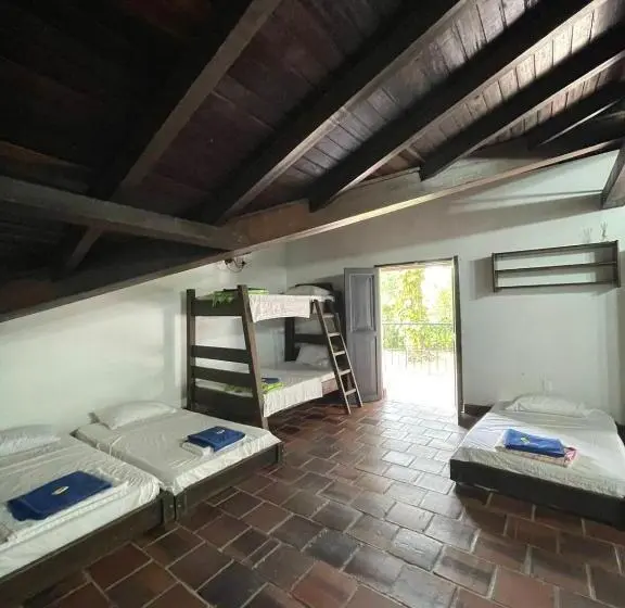Perhehuone Puutarhanäkymä, Casa Blanca Campestre