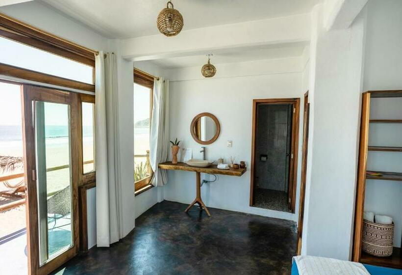 디럭스 테라스 룸 바다 전망, Sanmara