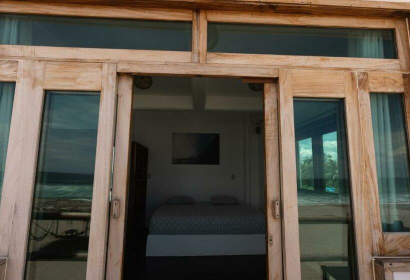 디럭스 테라스 룸 바다 전망, Sanmara