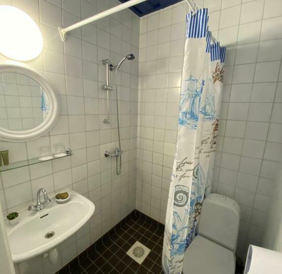 اتاق استاندارد با چشم‌انداز دریا, Vergi Sadam & Restoran Wirkes