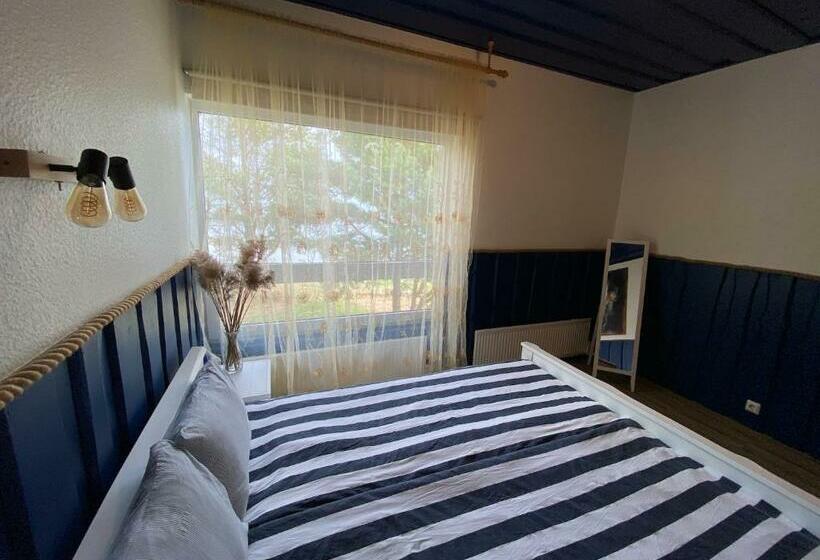 اتاق استاندارد با چشم‌انداز دریا, Vergi Sadam & Restoran Wirkes