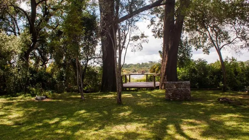 چادر با خدمات رفاهی استاندارد, White Sands Lodge