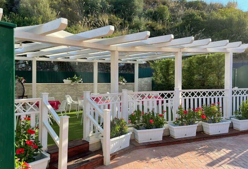 Номер Стандарт Вид на Море, B&b Villa Fabrizia