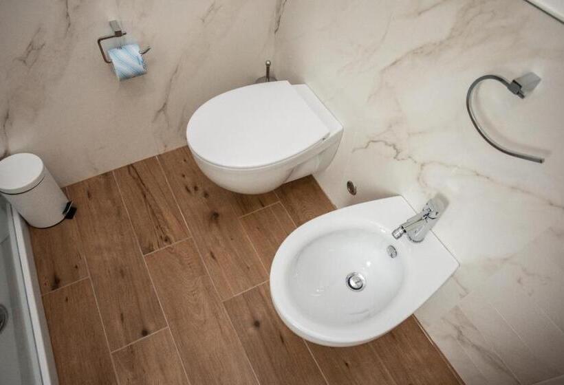 غرفة قياسية ثلاثية, Tenuta Bardi