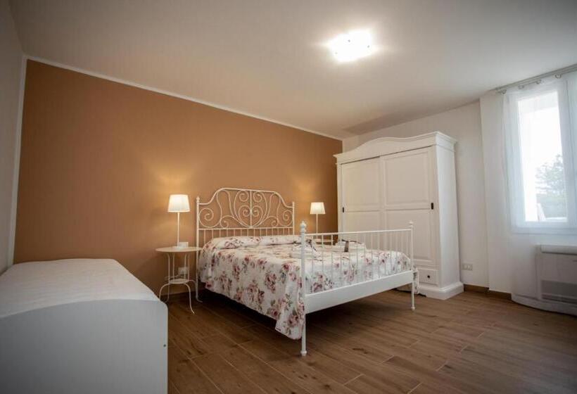 חדר סטנדרט לשלושה, Tenuta Bardi