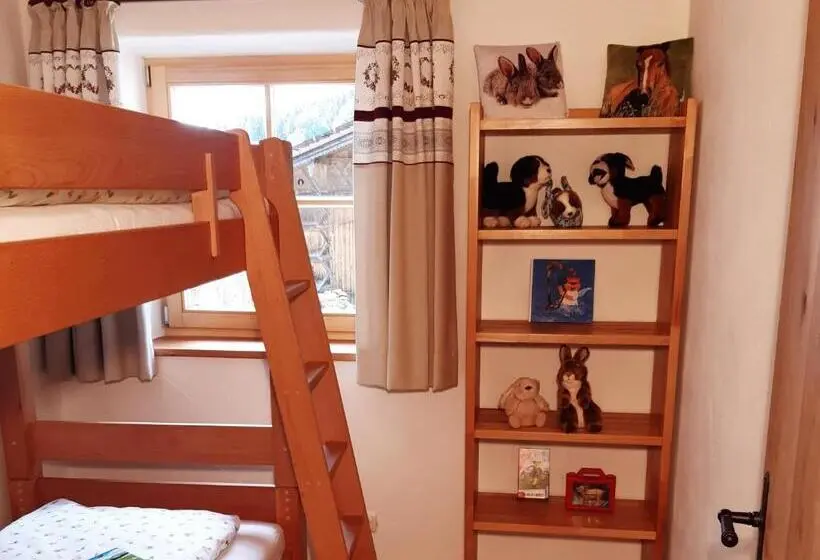 １ベッドルームアパートメント, Brüglhuberhof