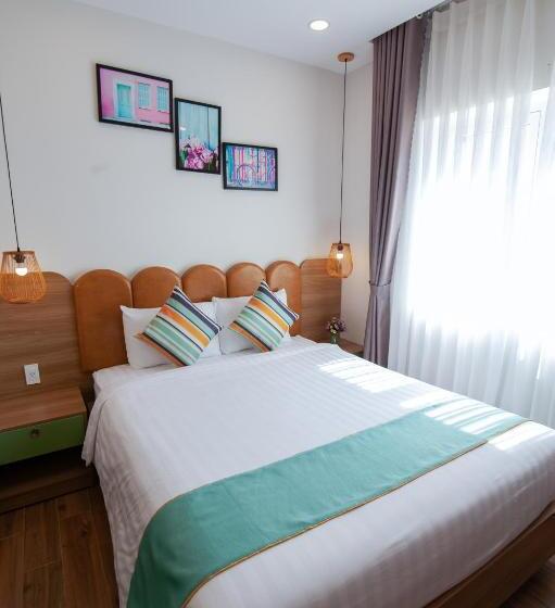 اتاق لوکس, The View