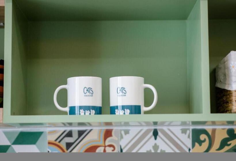 سوئیت 2 خوابه, The View