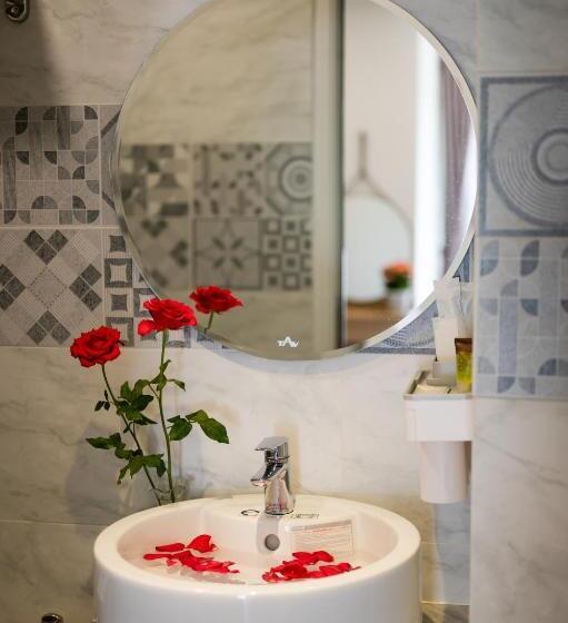 سوئیت 2 خوابه, The View