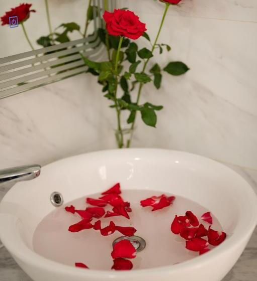 سوئیت 2 خوابه, The View