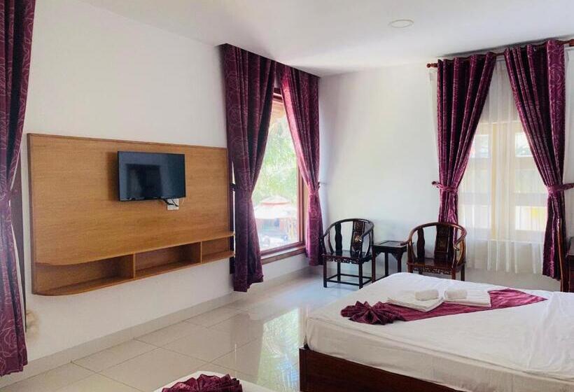 اتاق سوپریور سه تخته, Kega Lighthouse Resort Bình Thuận