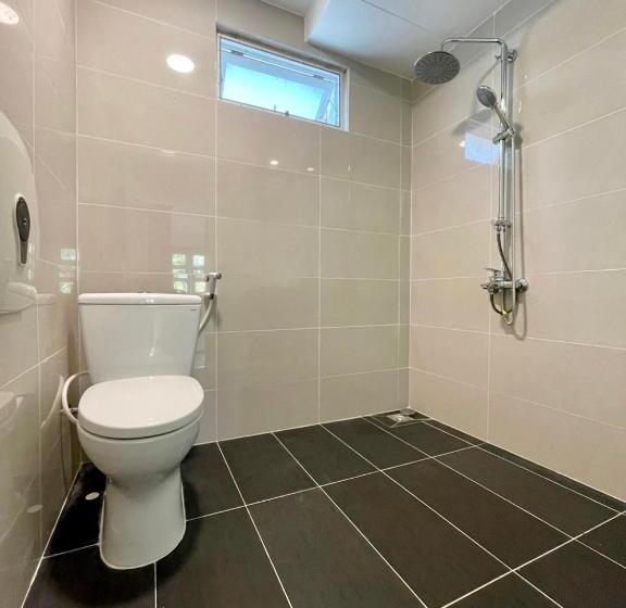 اتاق استاندارد سه تخته با چشمانداز باغ, Kega Lighthouse Resort Bình Thuận