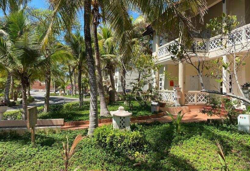 اتاق خانوادگی با چشمانداز باغ, Kega Lighthouse Resort Bình Thuận