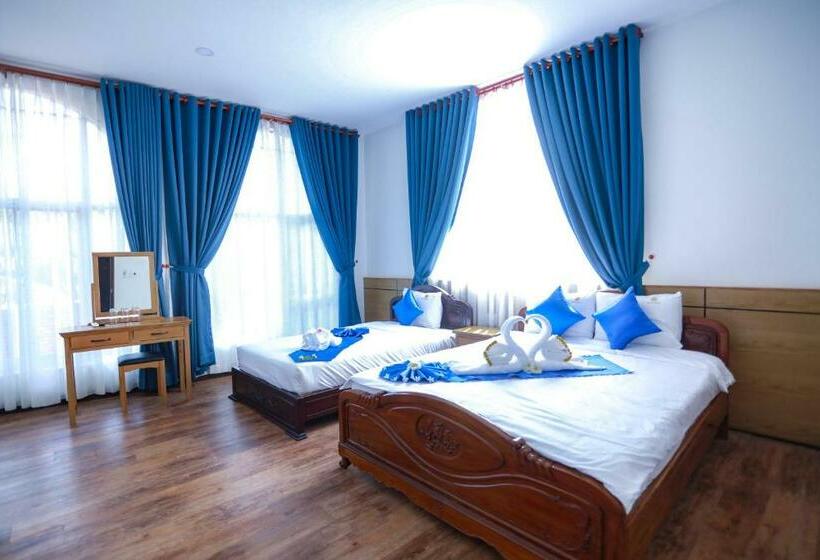 اتاق لوکس سه تخته, Kega Lighthouse Resort Bình Thuận