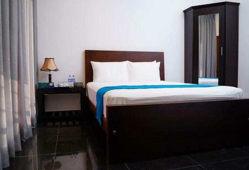 标准三人间, Village Hotel Northern Point