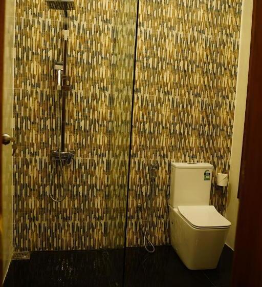 家庭套房, Village Hotel Northern Point