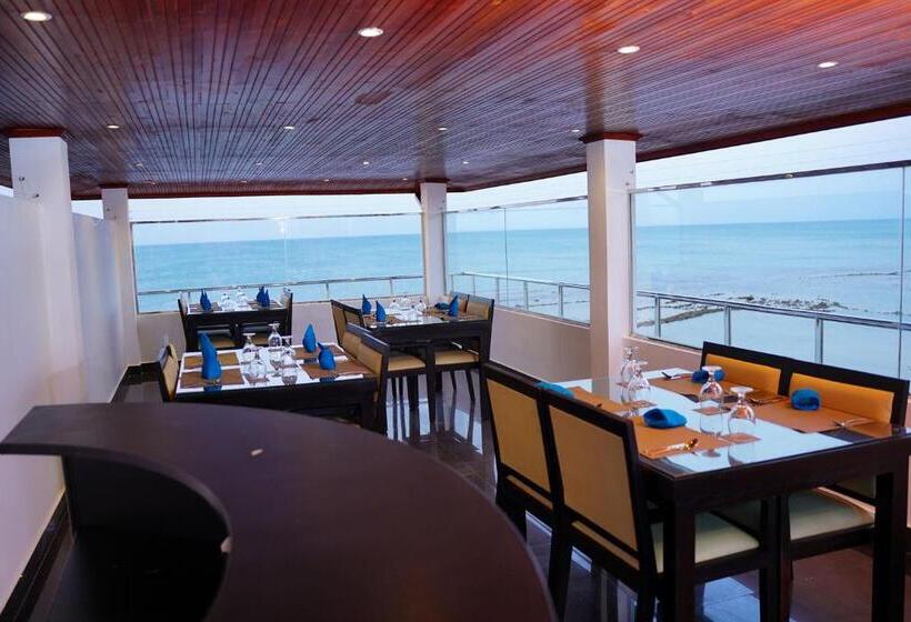 Семейный Номер Вид на Море, Village Hotel Northern Point