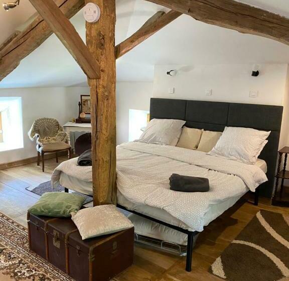 Family Suite, Bachellerie