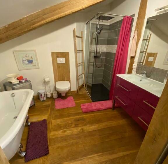 Family Suite, Bachellerie