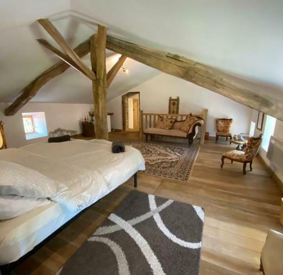 Family Suite, Bachellerie