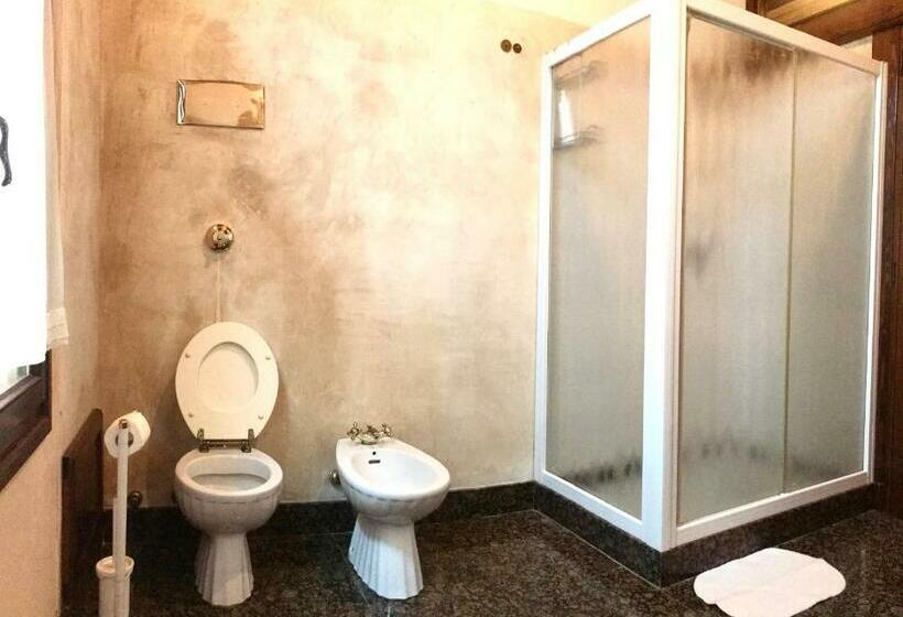 חדר דלוקס, La Gastaldia