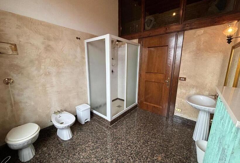 חדר סופריור, La Gastaldia