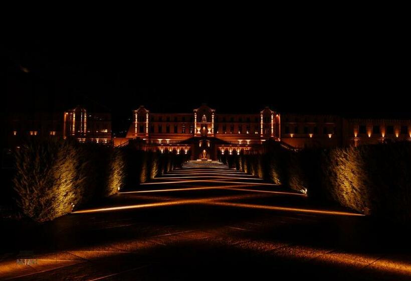 اتاق استاندارد با تخت بزرگ, Castel Mimi Wine Resort