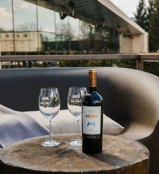 اتاق استاندارد با تخت بزرگ, Castel Mimi Wine Resort