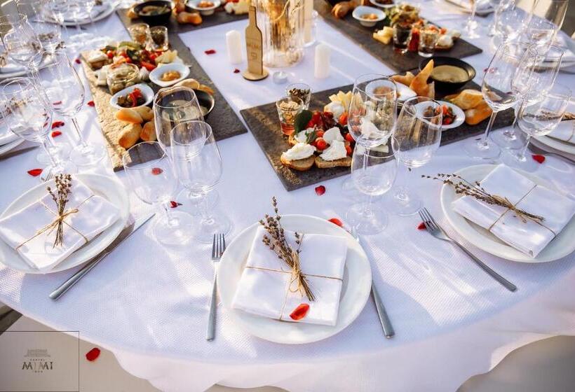 اتاق استاندارد با تخت بزرگ, Castel Mimi Wine Resort