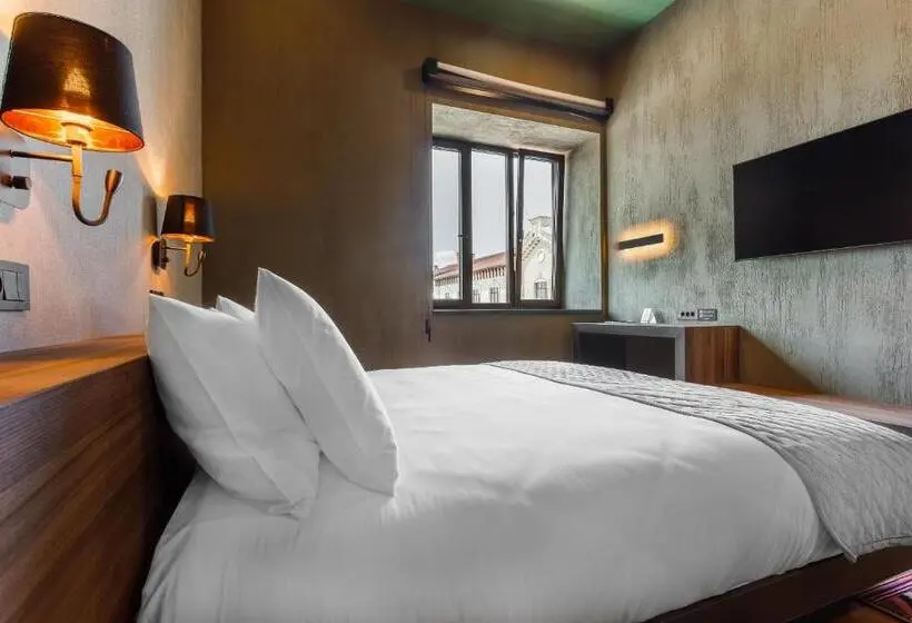 اتاق سوپریور با تخت بزرگ, Castel Mimi Wine Resort