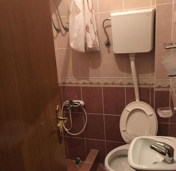Standard Triple Room with Terrace, Apartmani Vuković