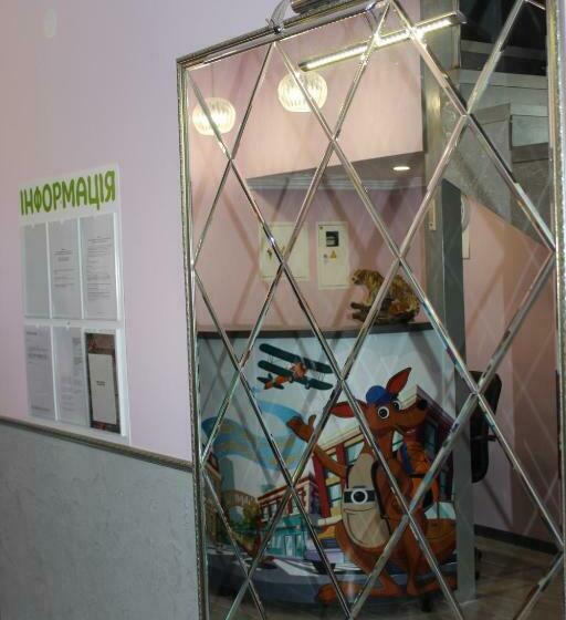 スタンダード４人部屋, мини отель,хостел кенгуру